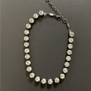 Sabika large, clear crystal necklace